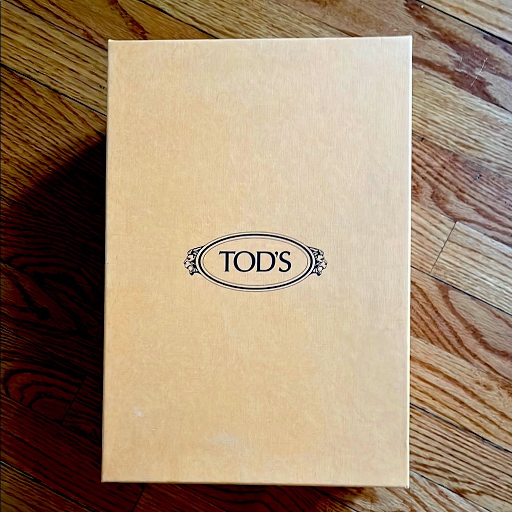 TOD’S - Shoe Box